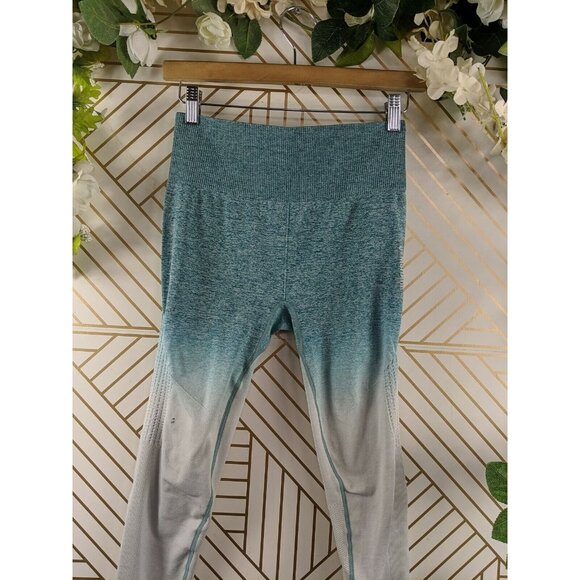 Gymshark Adapt Green White Ombre Seamless Leggings Size Medium? READ - Picture 3 of 9